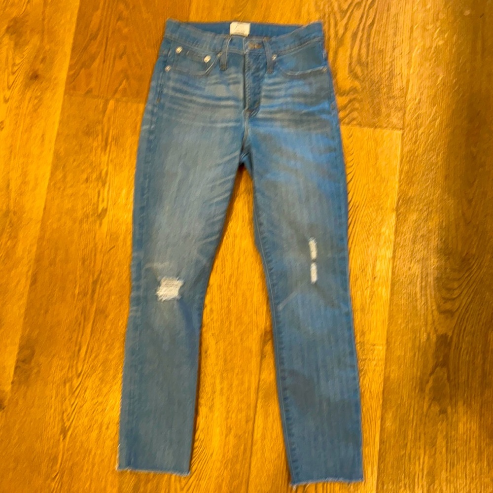 JCrew light wash skinny jeans with distressing size 26